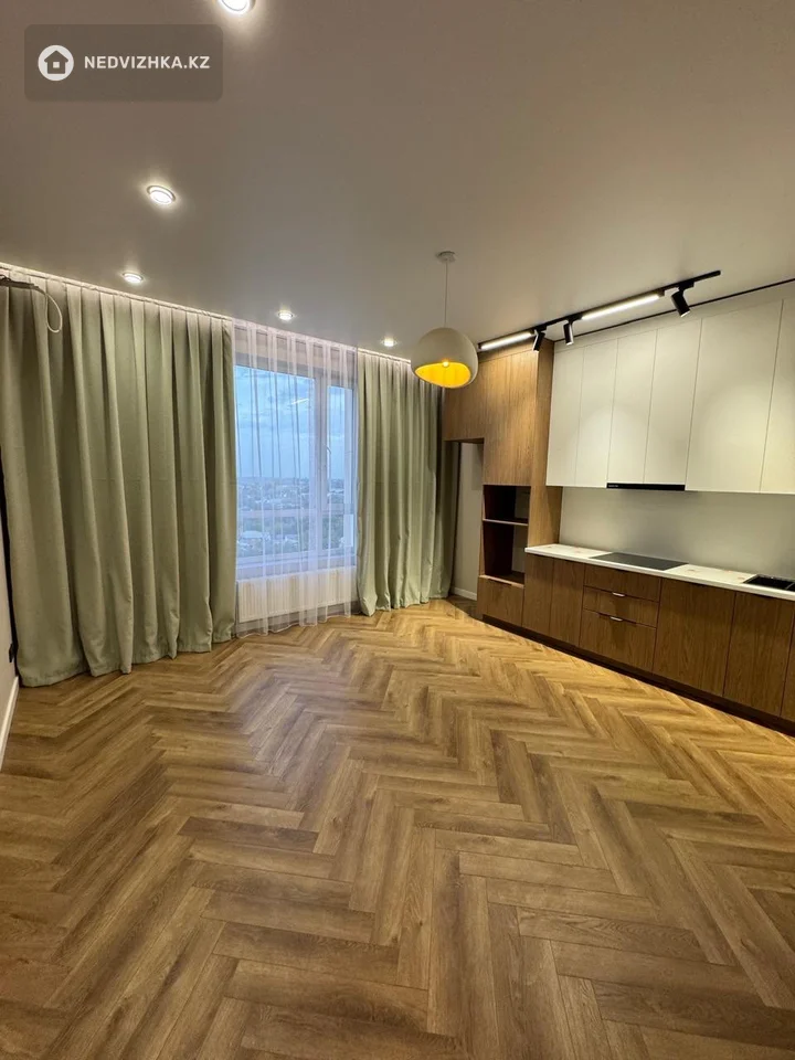 2-комнатная квартира, этаж 10 из 12, 49 м², фотография 3