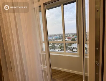 2-комнатная квартира, этаж 10 из 12, 49 м², миниатюра 5