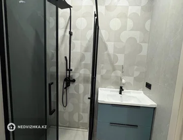 2-комнатная квартира, этаж 10 из 12, 49 м², миниатюра 7