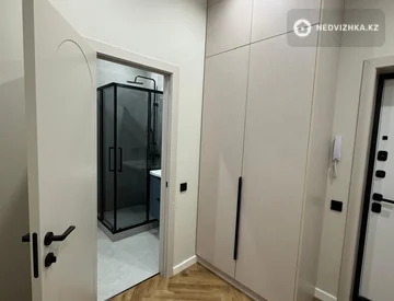 2-комнатная квартира, этаж 10 из 12, 49 м², миниатюра 8