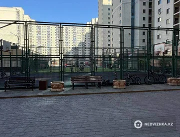 4-бөлмелі пәтер, қабат 8 барлық қабат саны 12, 110 м², 4-нобай