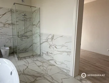 7-бөлмелі үй, 30 соттық, 1 400 м², 10-нобай