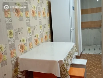 3-комнатная квартира, этаж 2 из 5, 70 м², миниатюра 3