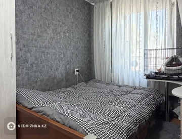 3-комнатная квартира, этаж 4 из 5, 74 м², миниатюра 12