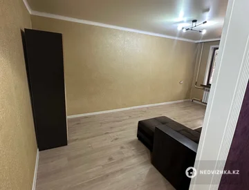 1-комнатная квартира, этаж 1 из 5, 32 м², миниатюра 3