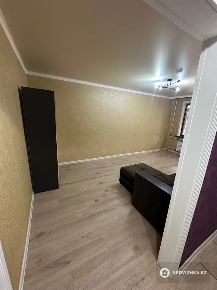 1-комнатная квартира, этаж 1 из 5, 32 м², фотография 3