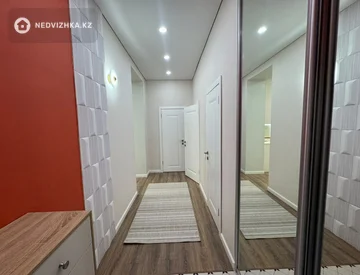 2-комнатная квартира, этаж 5 из 12, 72 м², На длительный срок, миниатюра 4