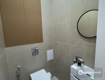 2-комнатная квартира, этаж 5 из 12, 72 м², На длительный срок, миниатюра 5