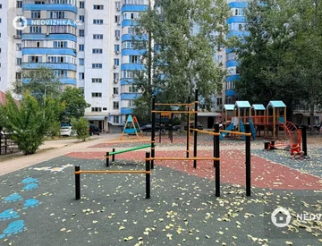 3-комнатная квартира, этаж 4 из 9, 93 м², миниатюра 3