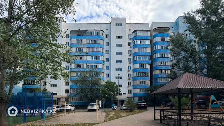 3-комнатная квартира, этаж 4 из 9, 93 м², фотография 5