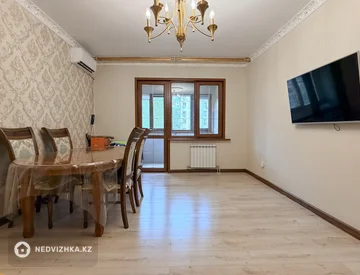 3-комнатная квартира, этаж 4 из 9, 93 м², миниатюра 12