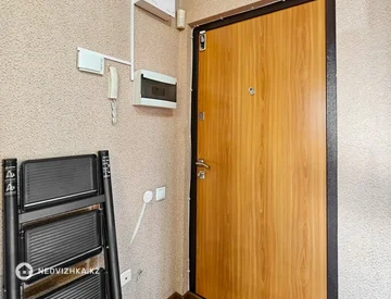 3-комнатная квартира, этаж 9 из 10, 147 м², миниатюра 4