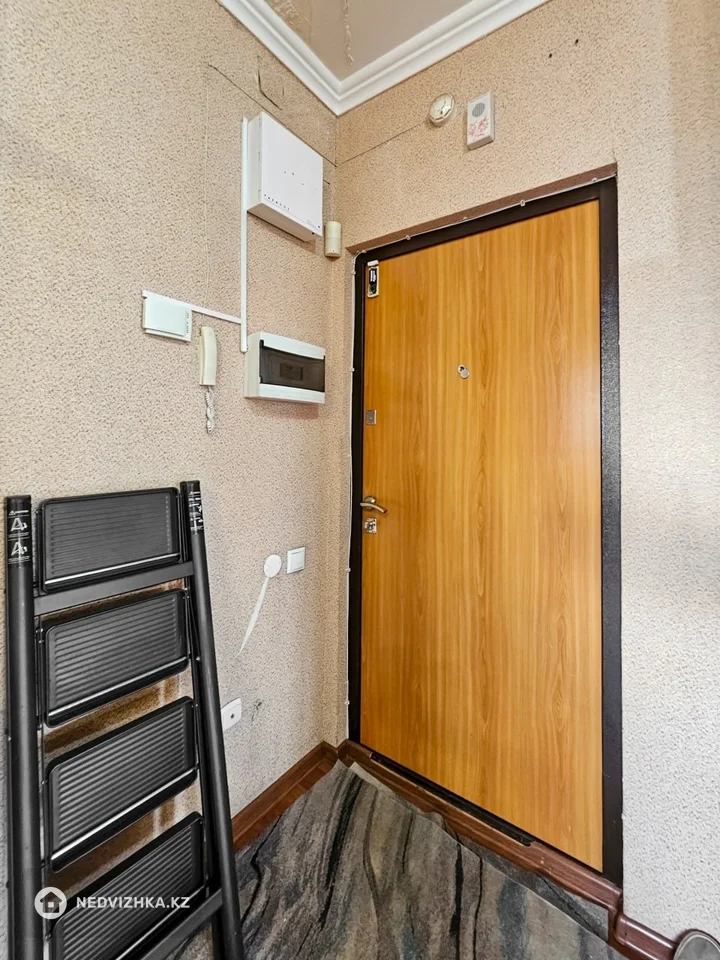 3-комнатная квартира, этаж 9 из 10, 147 м², фотография 4