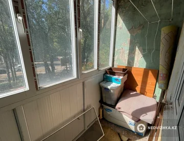 3-комнатная квартира, этаж 2 из 4, 55 м², миниатюра 2