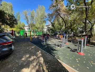 3-комнатная квартира, этаж 2 из 4, 55 м², миниатюра 8