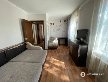 3-комнатная квартира, этаж 2 из 4, 55 м², миниатюра 12