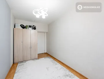 3-комнатная квартира, этаж 5 из 5, 55 м², миниатюра 6