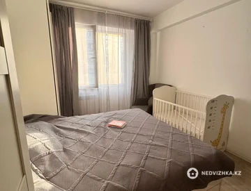 3-комнатная квартира, этаж 6 из 9, 87 м², миниатюра 6