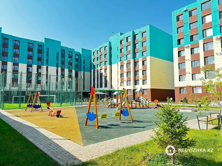 2-комнатная квартира, этаж 6 из 6, 69 м², фотография 4