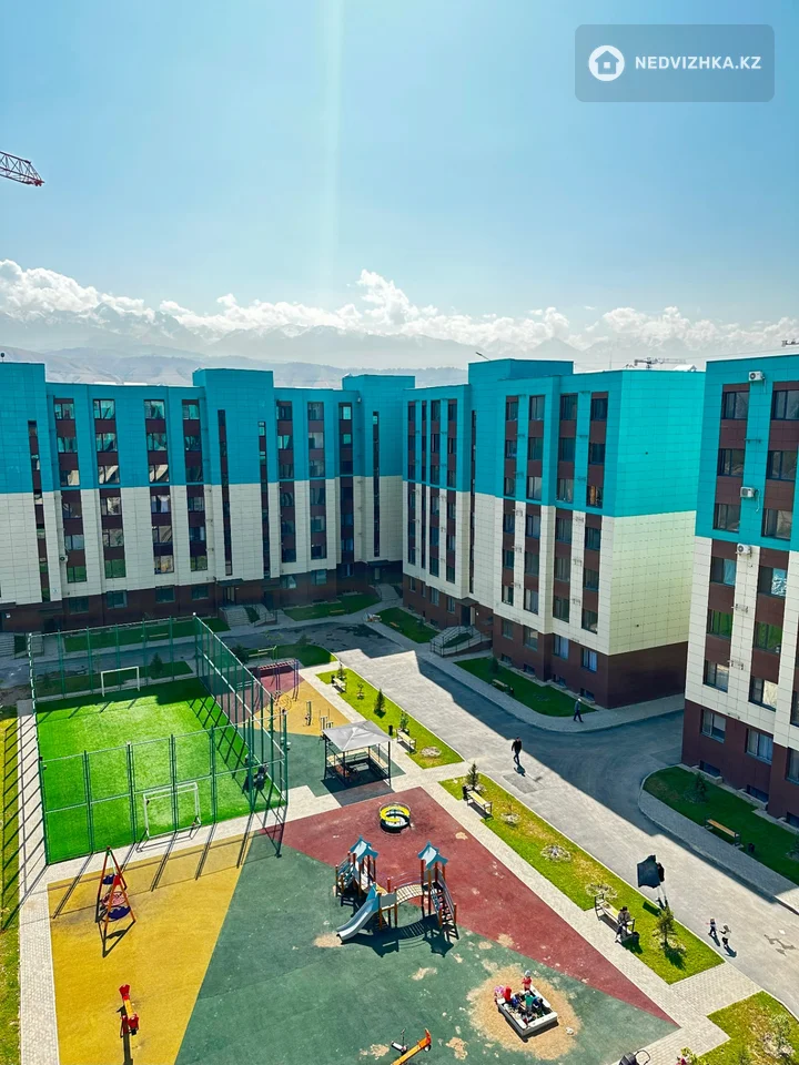 2-комнатная квартира, этаж 6 из 6, 69 м², фотография 3