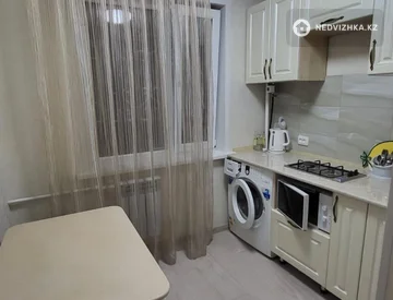 2-комнатная квартира, этаж 2 из 5, 46 м², На длительный срок, миниатюра 5
