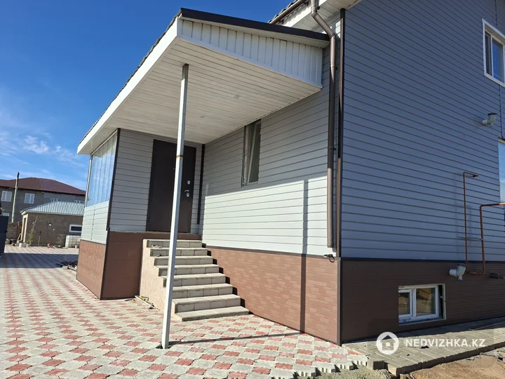 5-комнатный дом, 10 соток, 340 м²