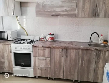 2-комнатная квартира, этаж 5 из 5, 50 м², Посуточно, миниатюра 4