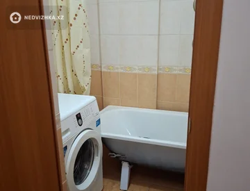 2-комнатная квартира, этаж 13 из 13, 70 м², На длительный срок, миниатюра 11