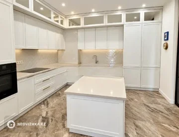 3-комнатная квартира, этаж 7 из 8, 134 м², миниатюра 8