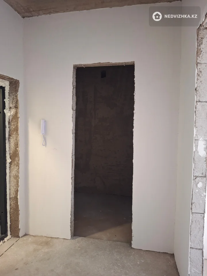 1-комнатная квартира, этаж 5 из 10, 37 м², фотография 5
