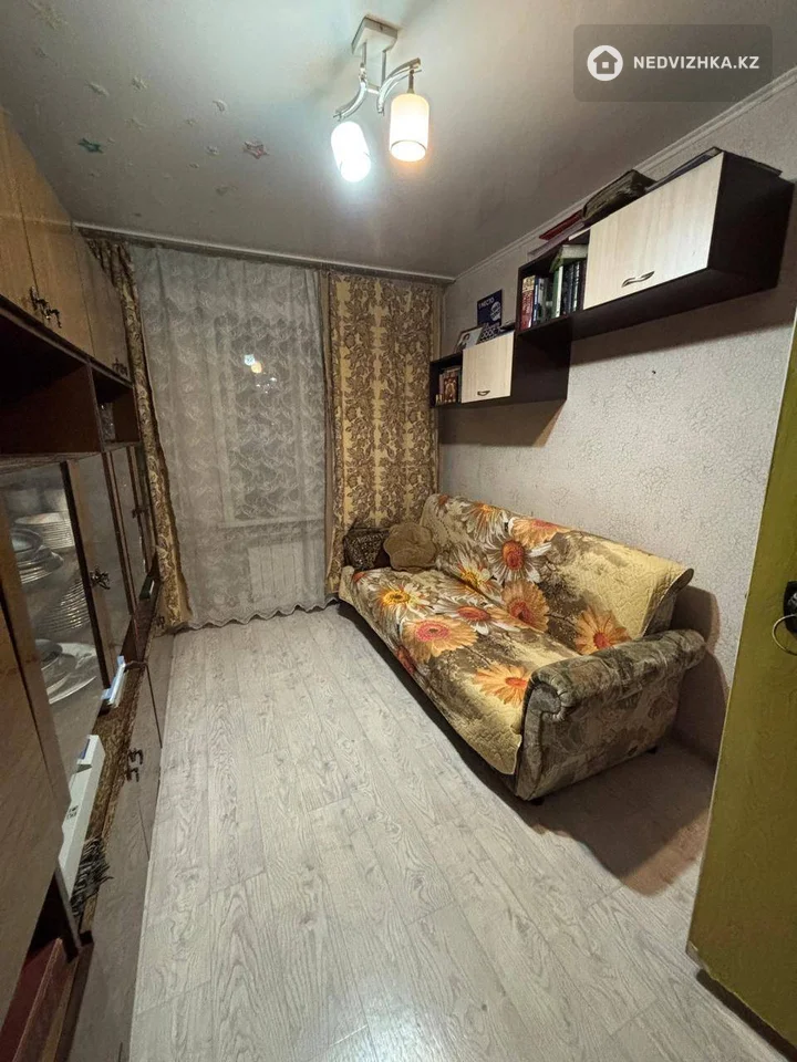 3-комнатная квартира, этаж 1 из 9, 64 м², фотография 4