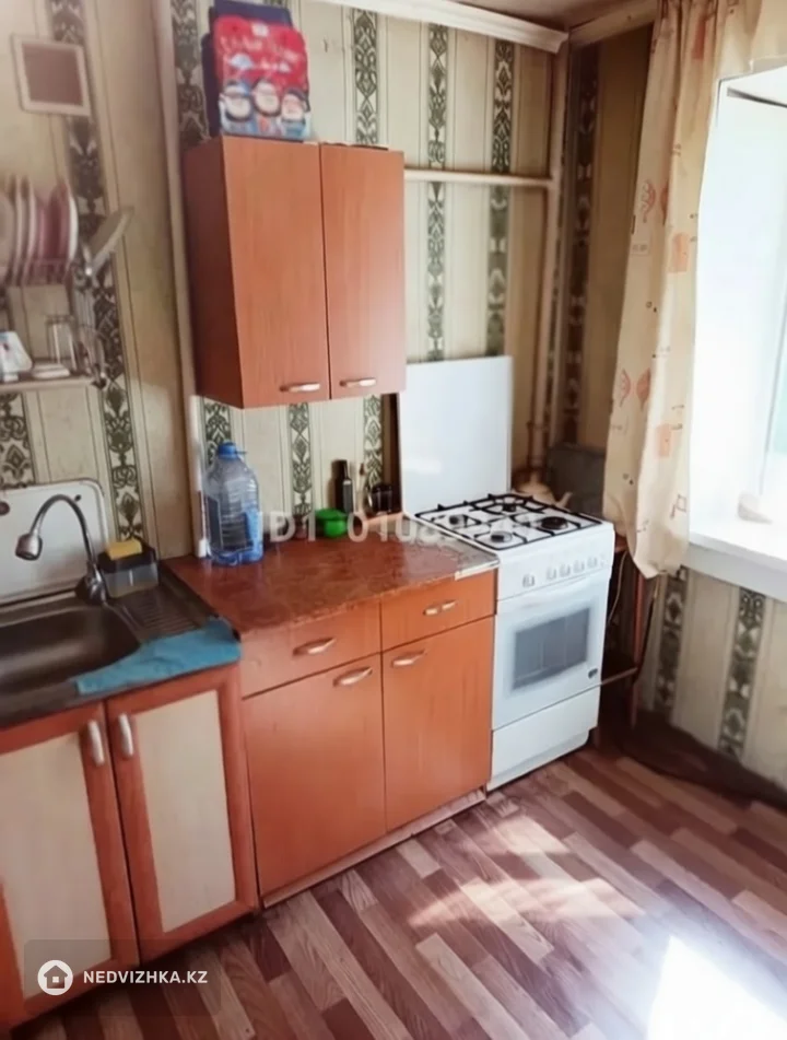 2-комнатная квартира, этаж 3 из 4, 44 м², фотография 2