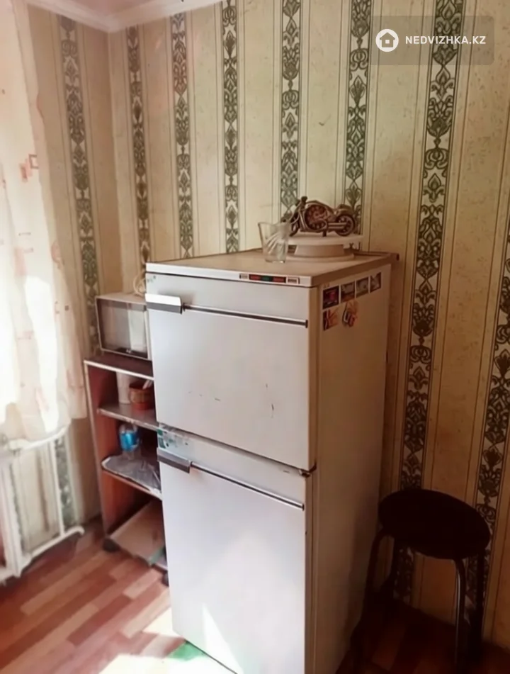 2-комнатная квартира, этаж 3 из 4, 44 м²