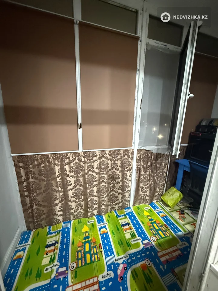 2-комнатная квартира, этаж 5 из 12, 40 м², фотография 2