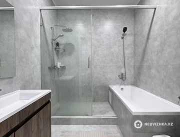 4-комнатная квартира, этаж 15 из 17, 137 м², миниатюра 7