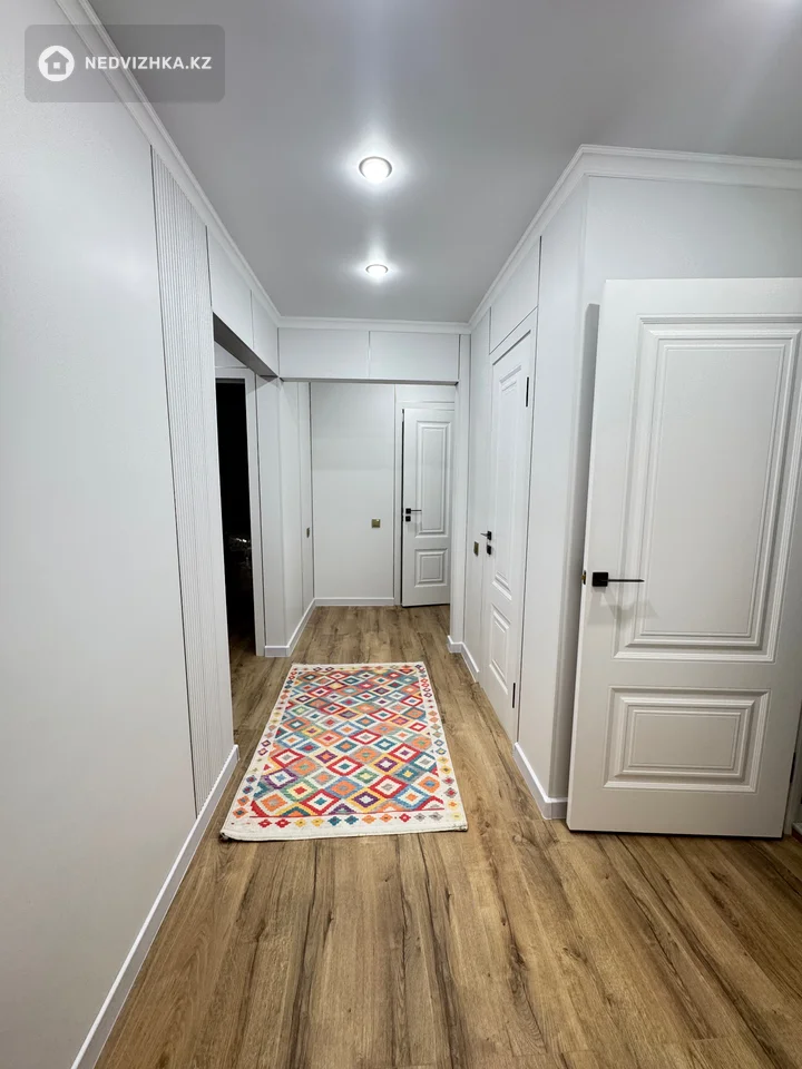 3-комнатная квартира, этаж 3 из 3, 69 м², фотография 4