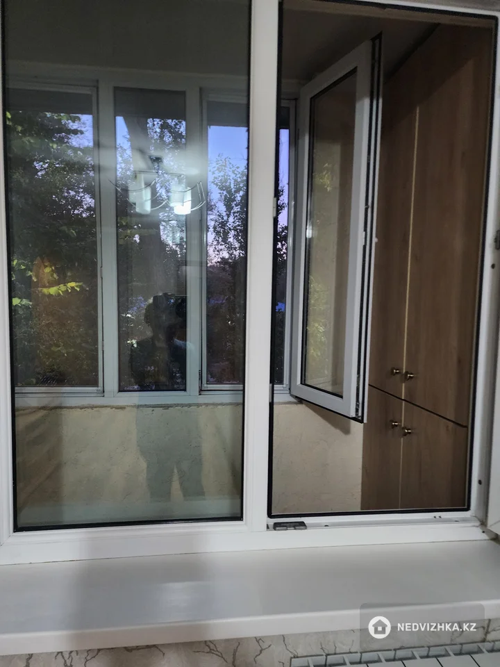 2-комнатная квартира, этаж 2 из 5, 46 м², На длительный срок