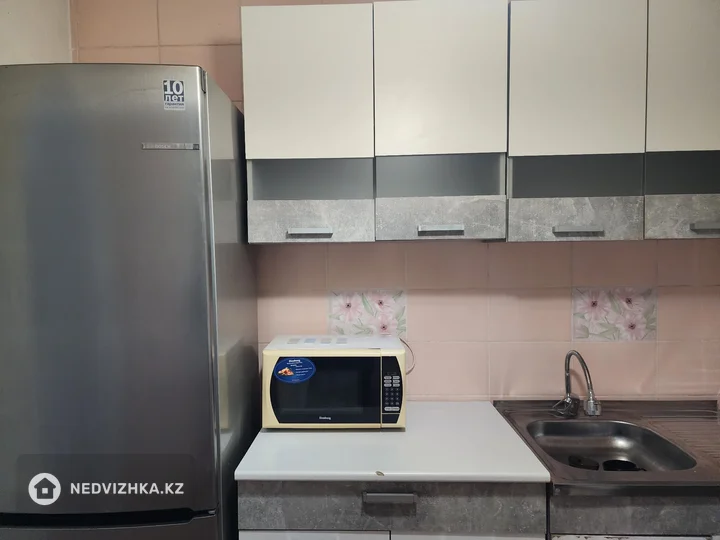 2-комнатная квартира, этаж 2 из 5, 46 м², На длительный срок, фотография 4
