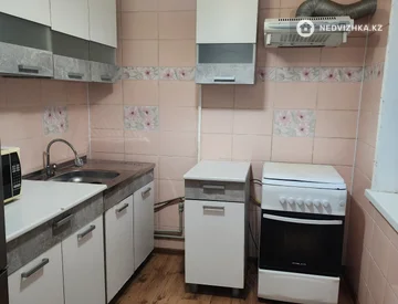 2-комнатная квартира, этаж 2 из 5, 46 м², На длительный срок, миниатюра 6