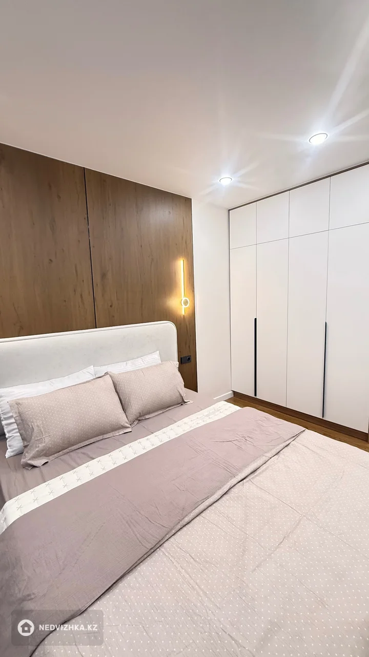 2-комнатная квартира, этаж 3 из 9, 54 м², фотография 5
