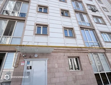 2-комнатная квартира, этаж 4 из 9, 64 м², миниатюра 4