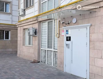 2-комнатная квартира, этаж 4 из 9, 64 м², миниатюра 7