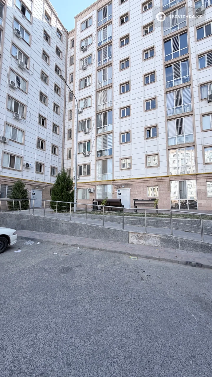 2-комнатная квартира, этаж 4 из 9, 64 м², фотография 5
