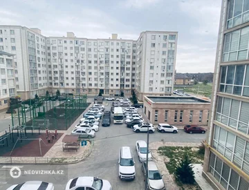 2-комнатная квартира, этаж 4 из 9, 64 м², миниатюра 9