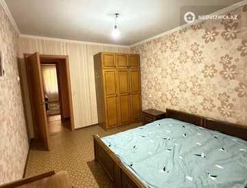 2-комнатная квартира, этаж 4 из 5, 55 м², миниатюра 3
