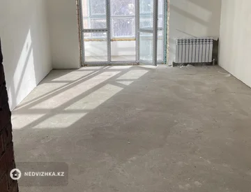 3-комнатная квартира, этаж 2 из 6, 84 м², миниатюра 11