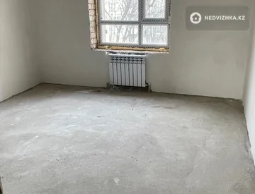 3-комнатная квартира, этаж 2 из 6, 84 м², миниатюра 10