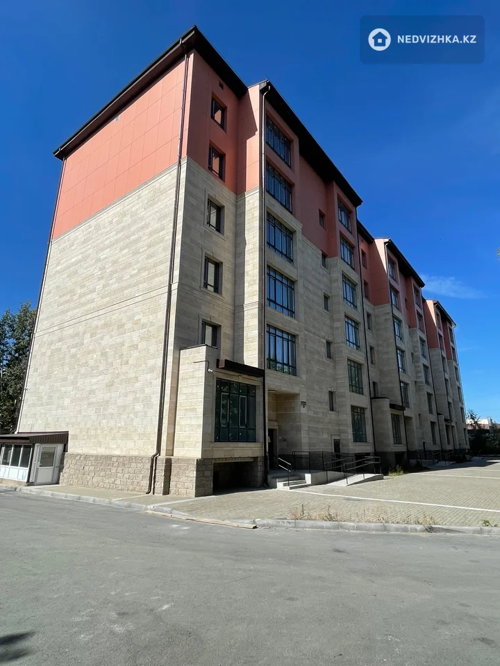 3-комнатная квартира, этаж 2 из 6, 84 м², фотография 4