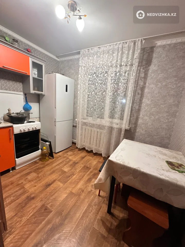 2-комнатная квартира, этаж 5 из 5, 50 м², фотография 2