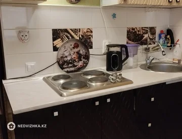 1-комнатная квартира, этаж 6 из 9, 19 м², миниатюра 2